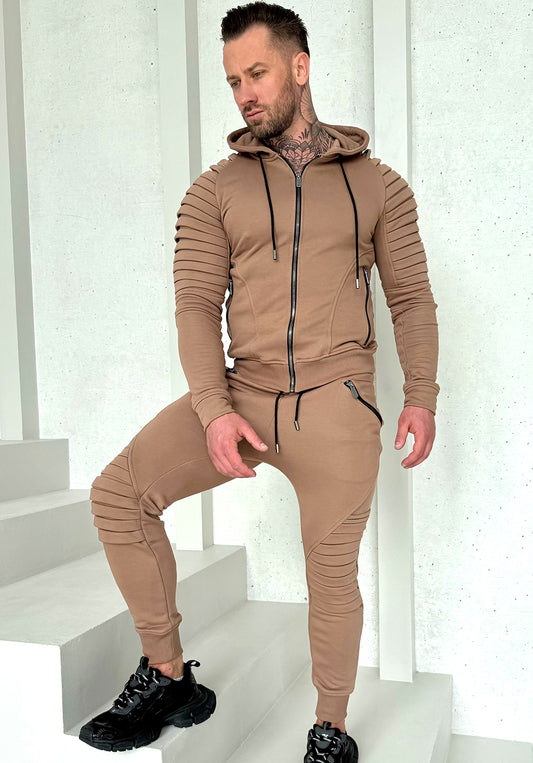СПОРТИВНИЙ КОСТЮМ RELIEF