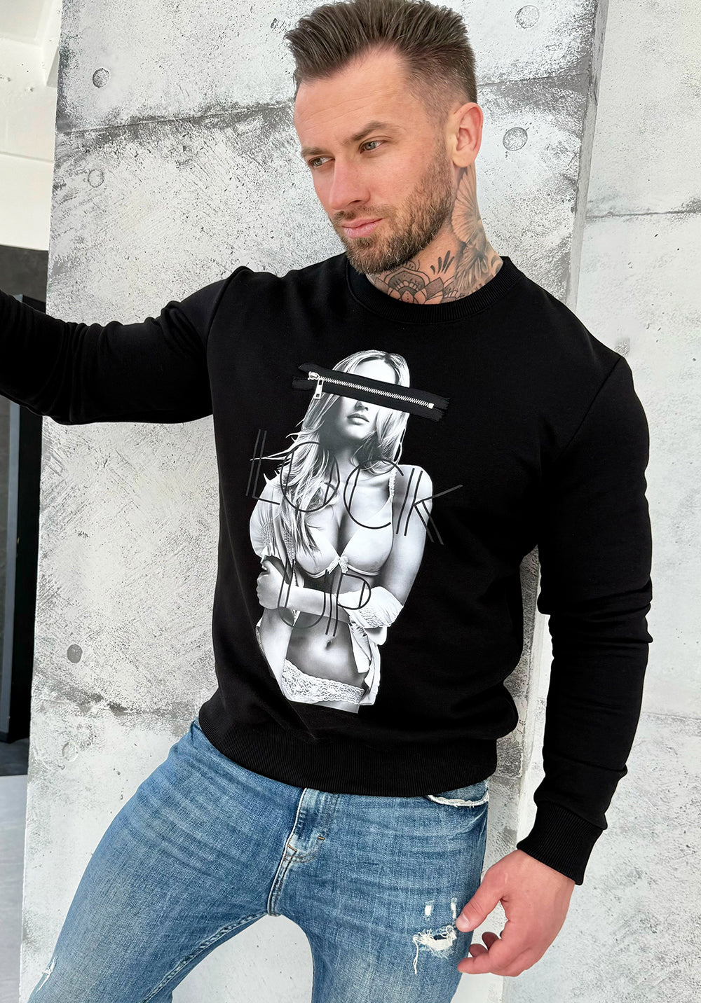 SWEATSHIRT LOCK UP