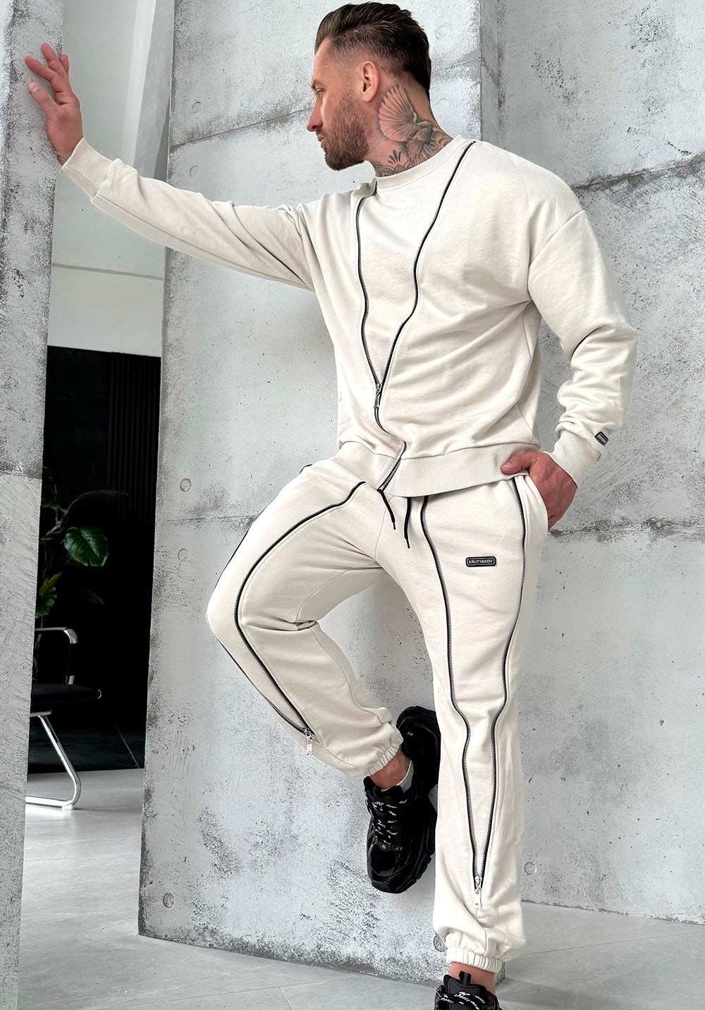 TRACKSUIT DELTA