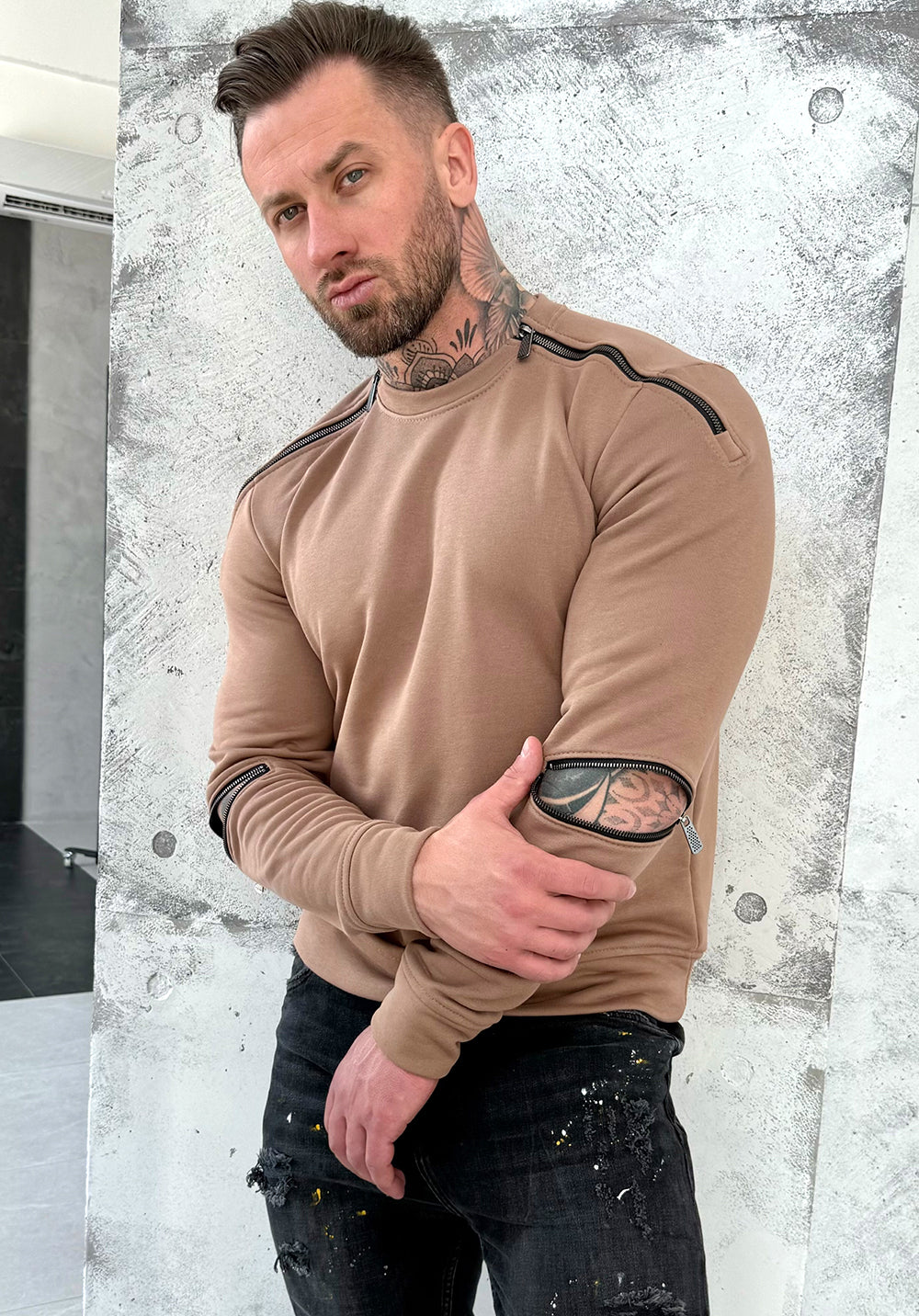 SWEATSHIRT FOUR ZIPPERS