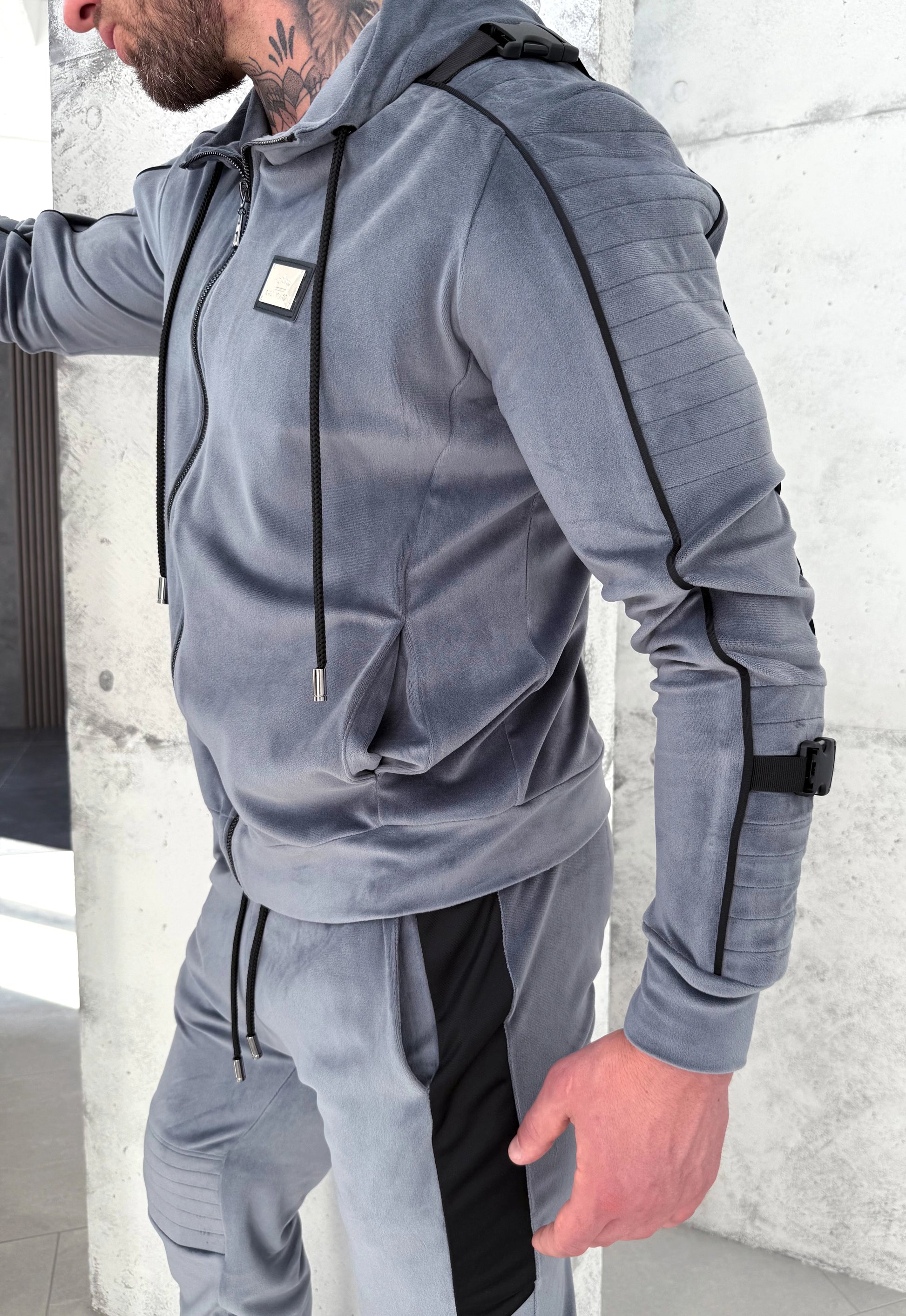 TRACKSUIT TIESTO