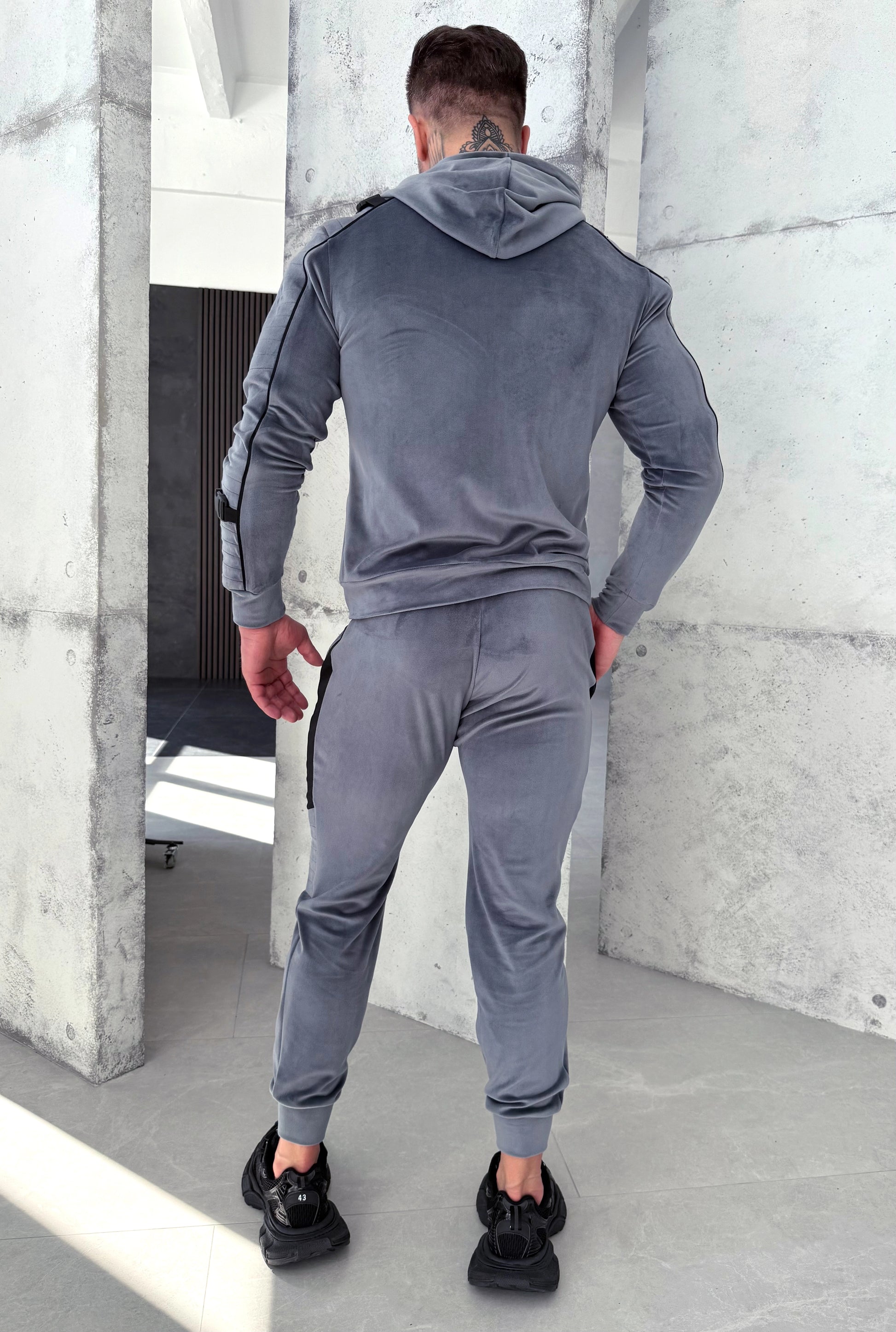 TRACKSUIT TIESTO