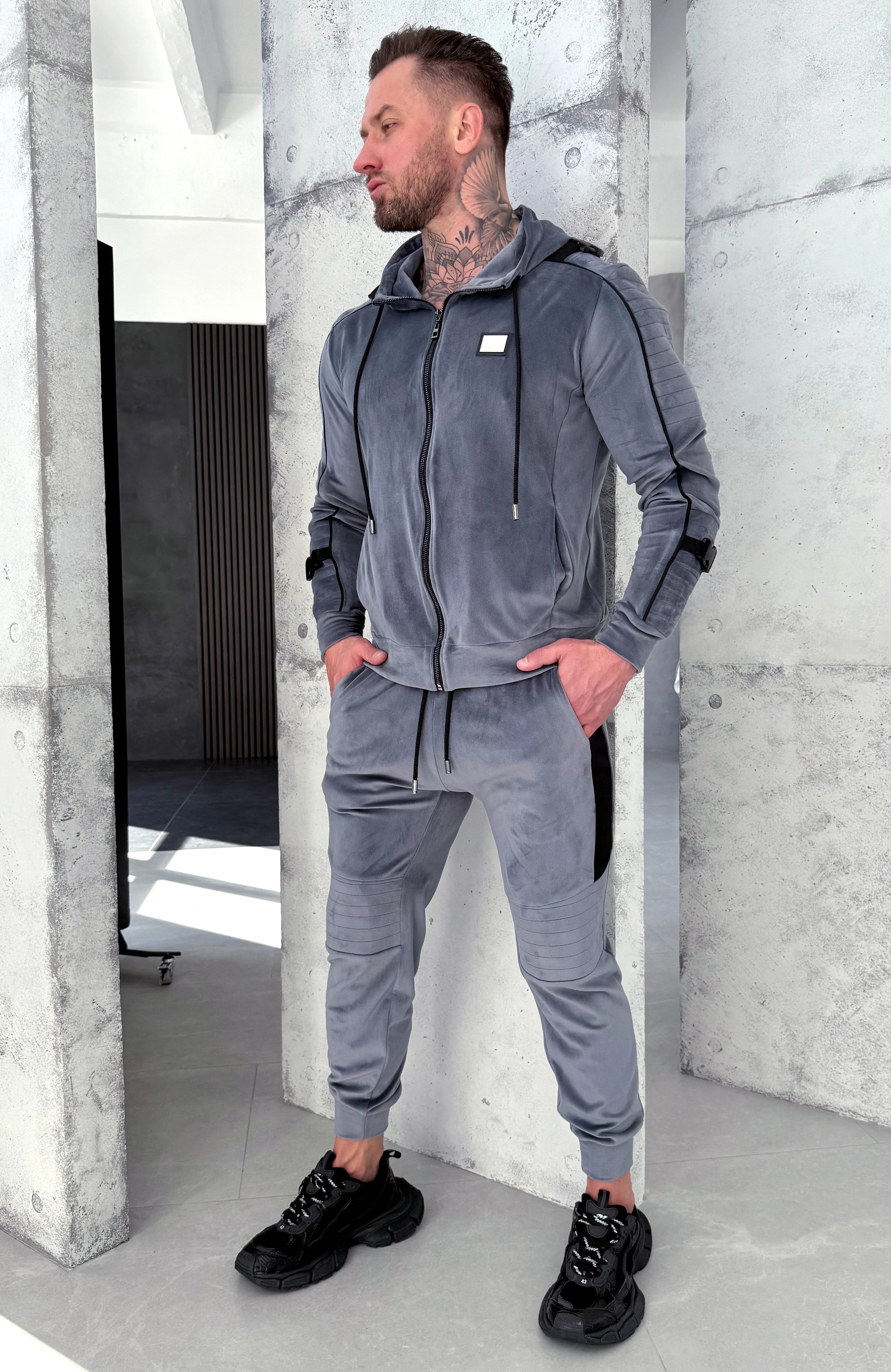 TRACKSUIT TIESTO