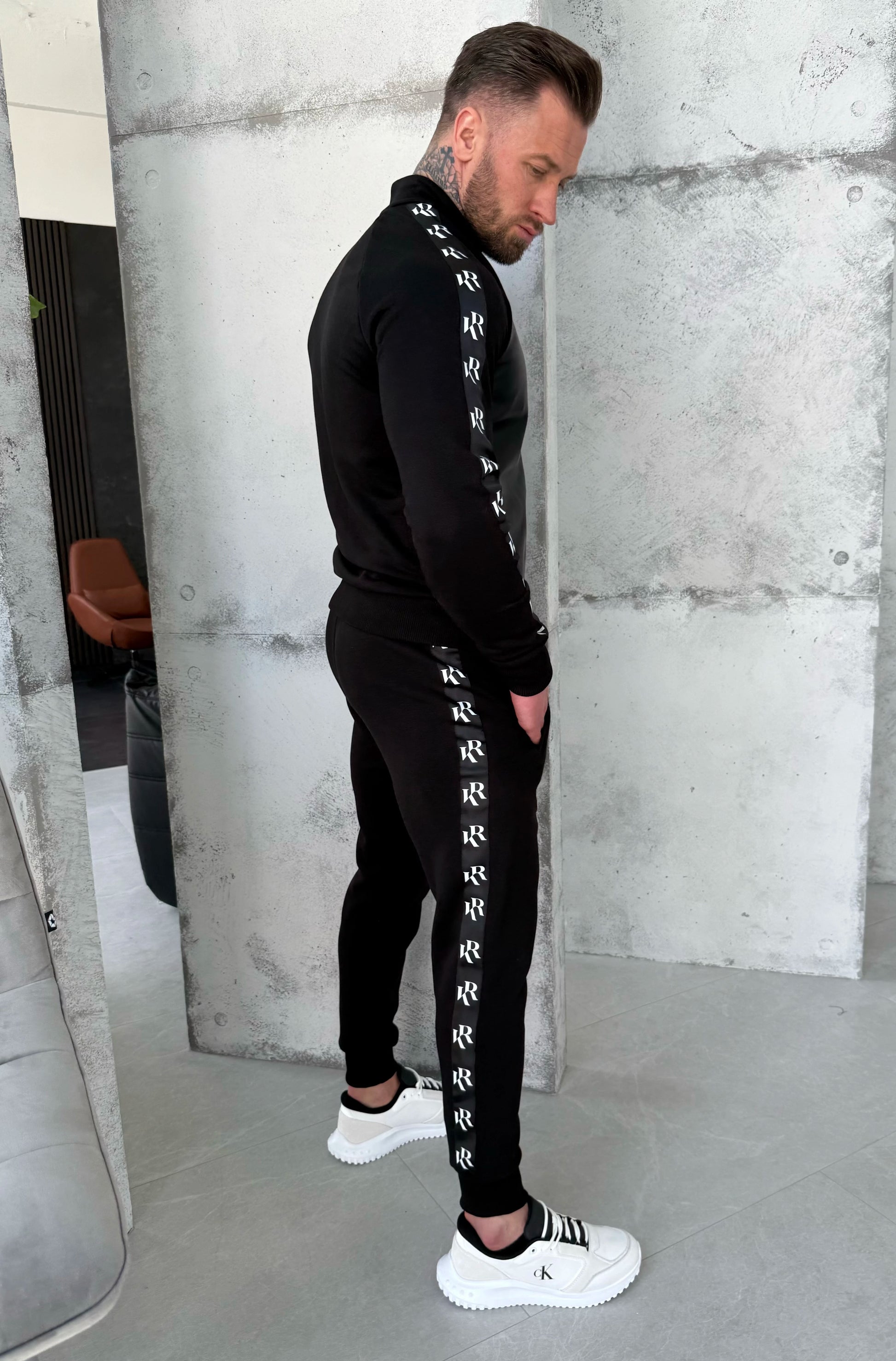 TRACKSUIT HOWARD