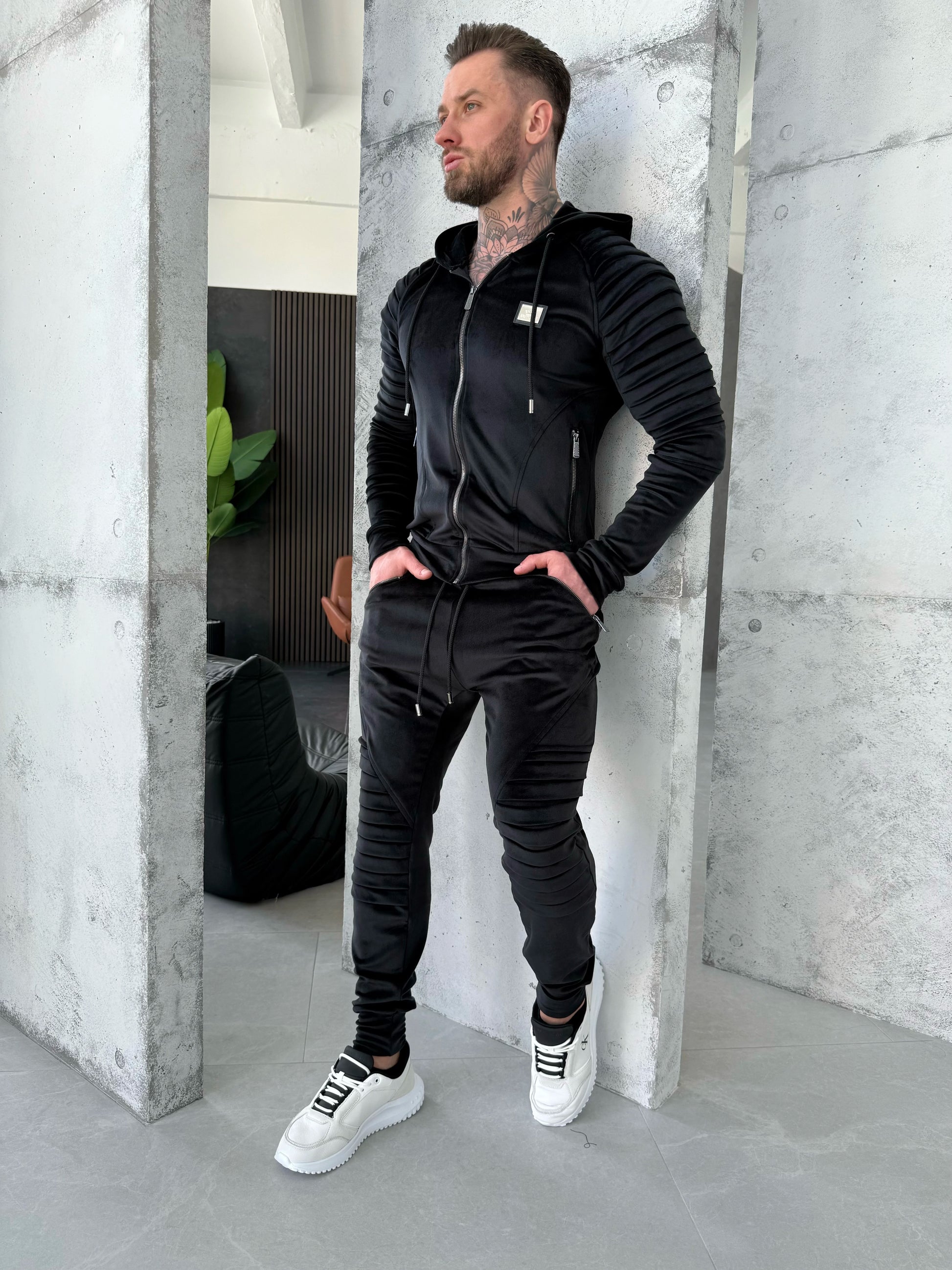 TRACKSUIT RELIEF VELUR