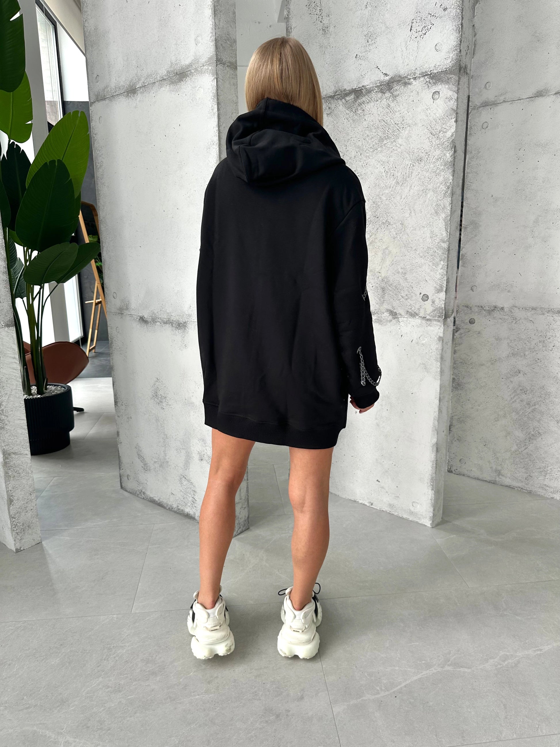 HOODIE CHAINS