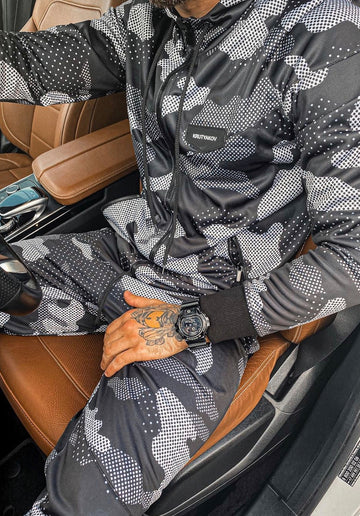 СПОРТИВНИЙ КОСТЮМ CAMO DOT