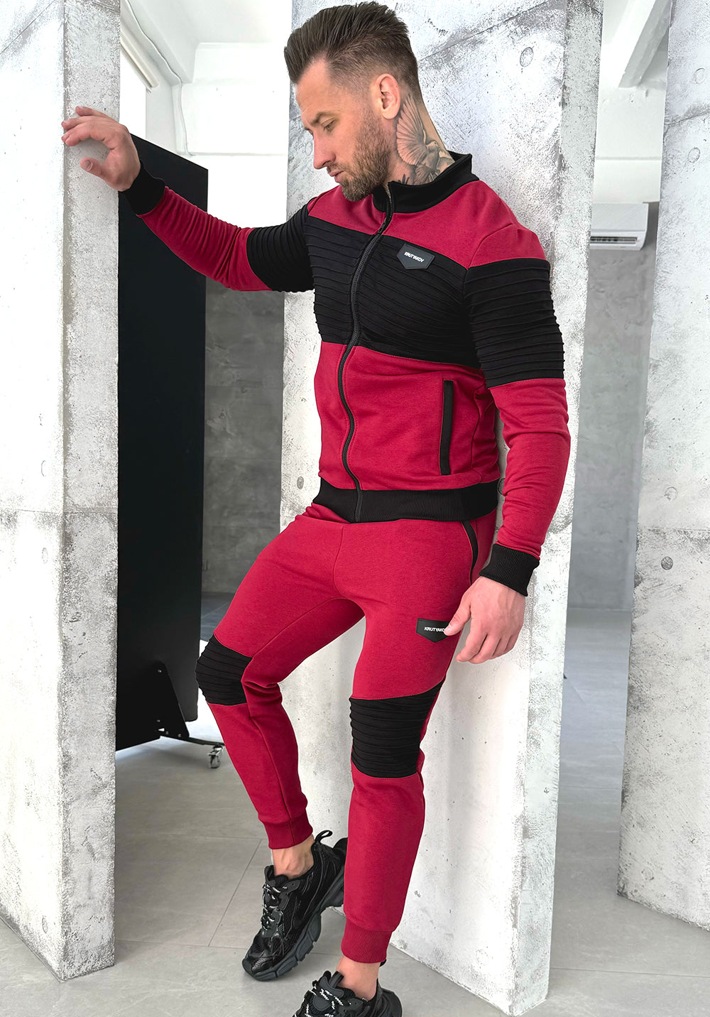 СПОРТИВНИЙ КОСТЮМ GRAND