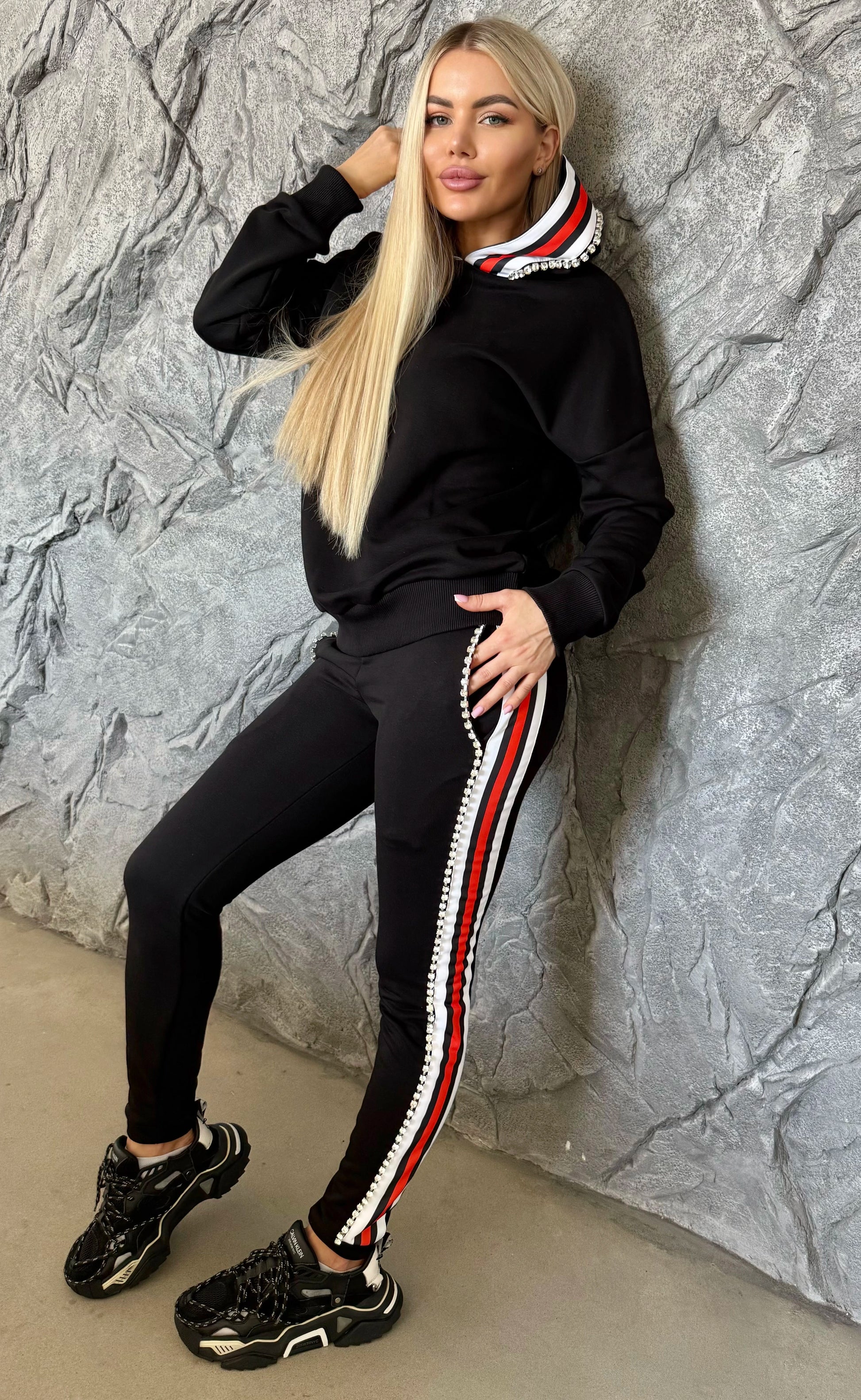 СПОРТИВНИЙ КОСТЮМ FLAVIA