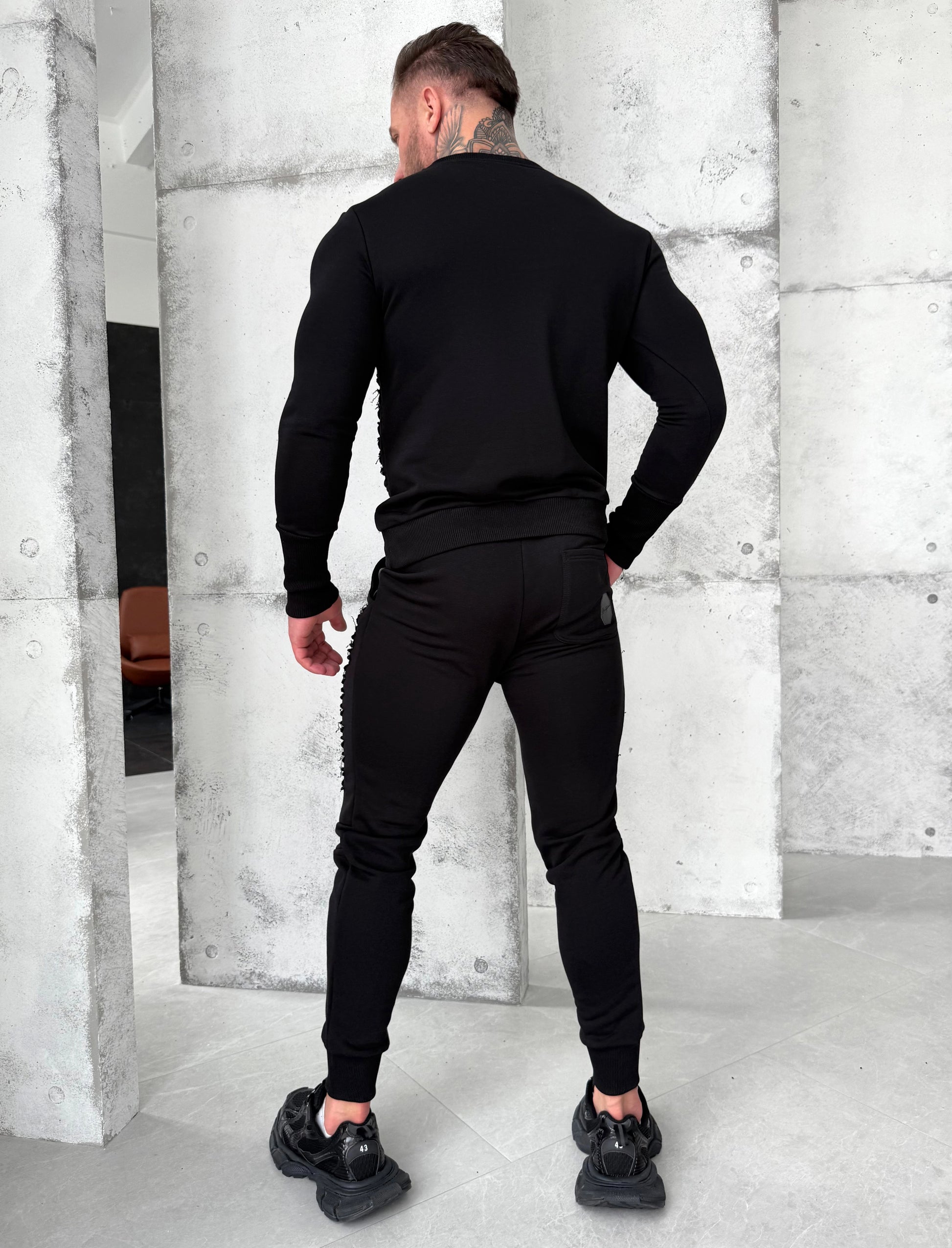 СПОРТИВНИЙ КОСТЮМ DESTROY LEATHER