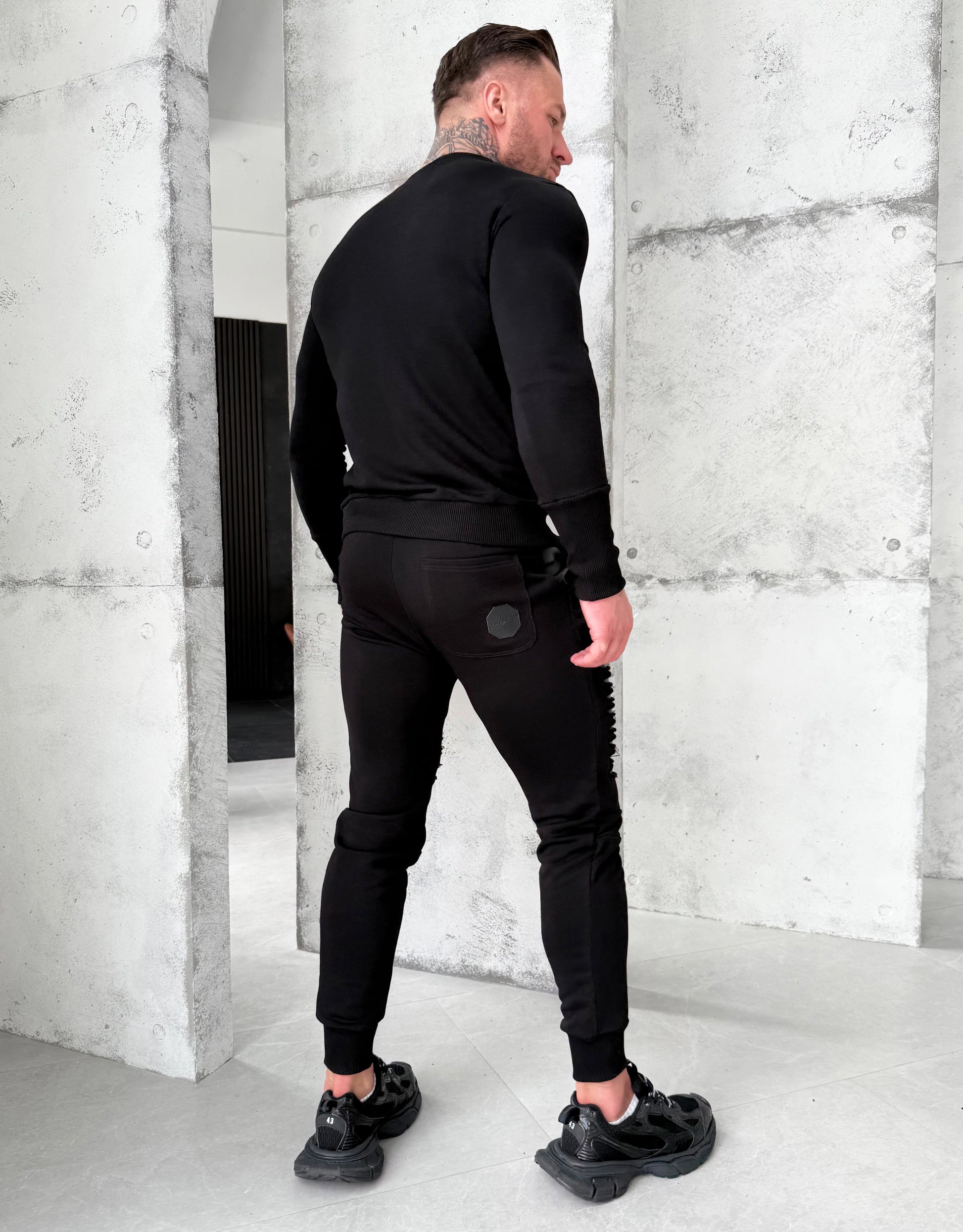 СПОРТИВНИЙ КОСТЮМ DESTROY LEATHER