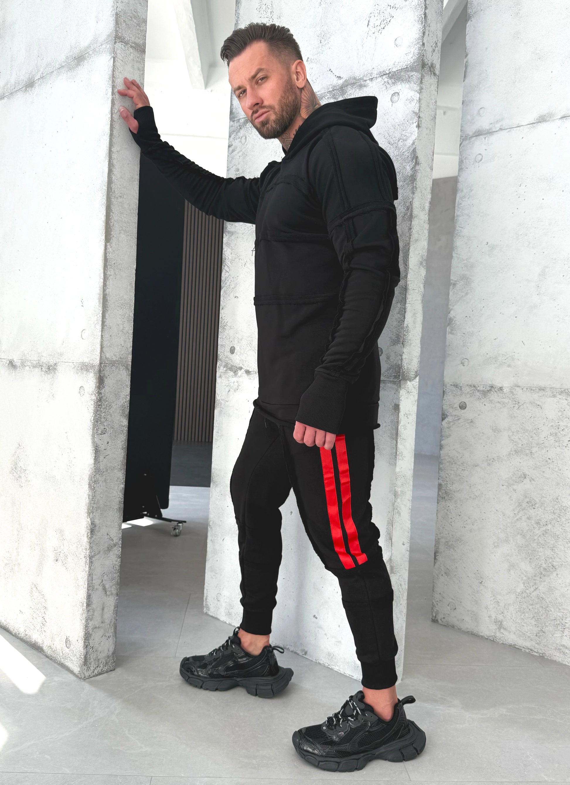 СПОРТИВНИЙ КОСТЮМ HARDY
