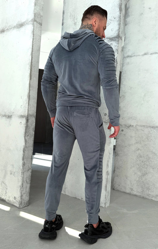 СПОРТИВНИЙ КОСТЮМ RELIEF VELUR