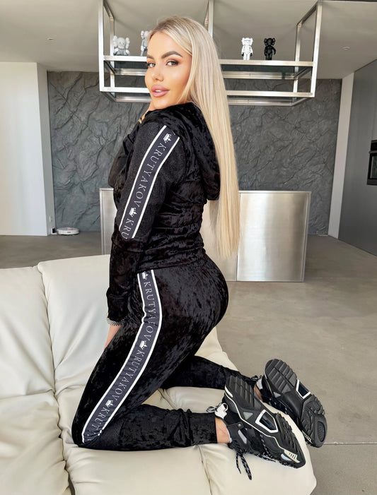 Жіночий спортивний велюровий костюм VELUREX чорний