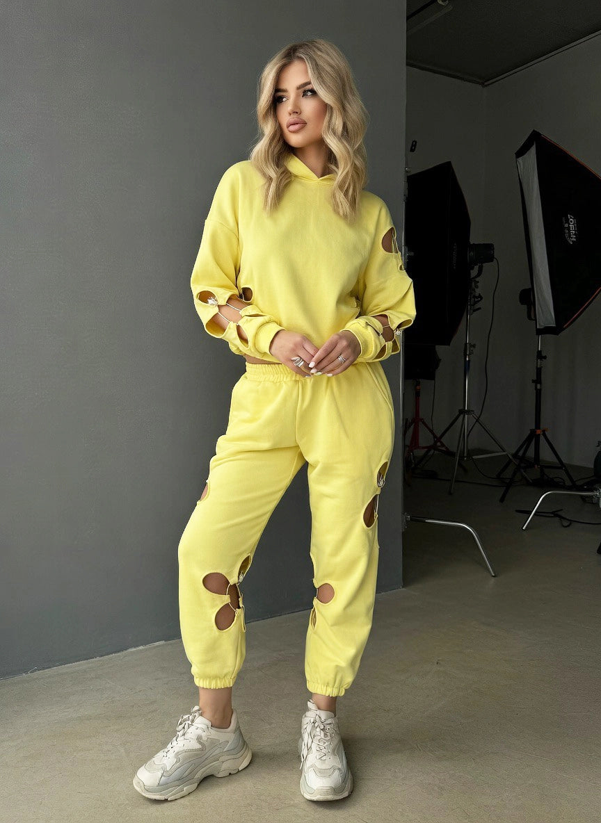 Жовтий костюм Daisy KRUTYAKOV для яскравих повсякденних образів