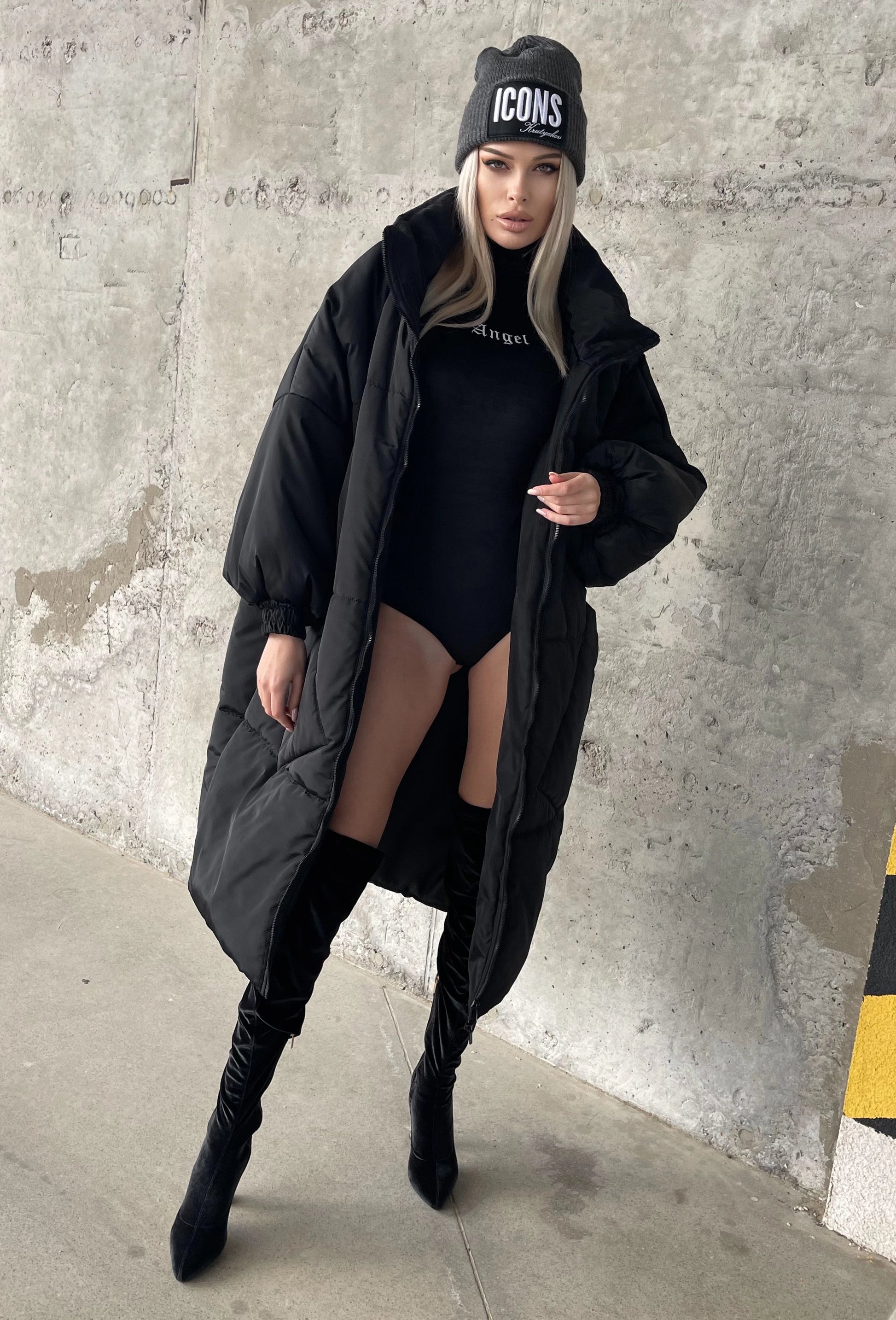 КУРТКА ОВЕРСАЙЗ BLACK QUEEN