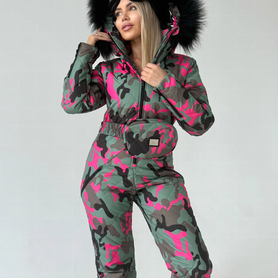 Стильний жіночий ski suit KRUTYAKOV VALE з натуральним хутром, блискавками на рукавах і штанинах
