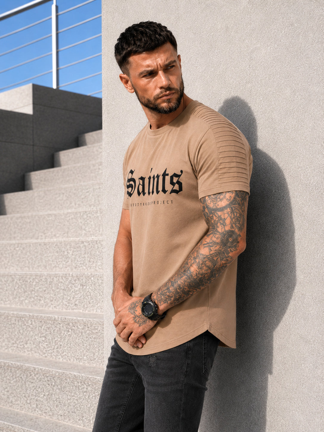 Дизайнерська чоловіча футболка SAINTS бежева
