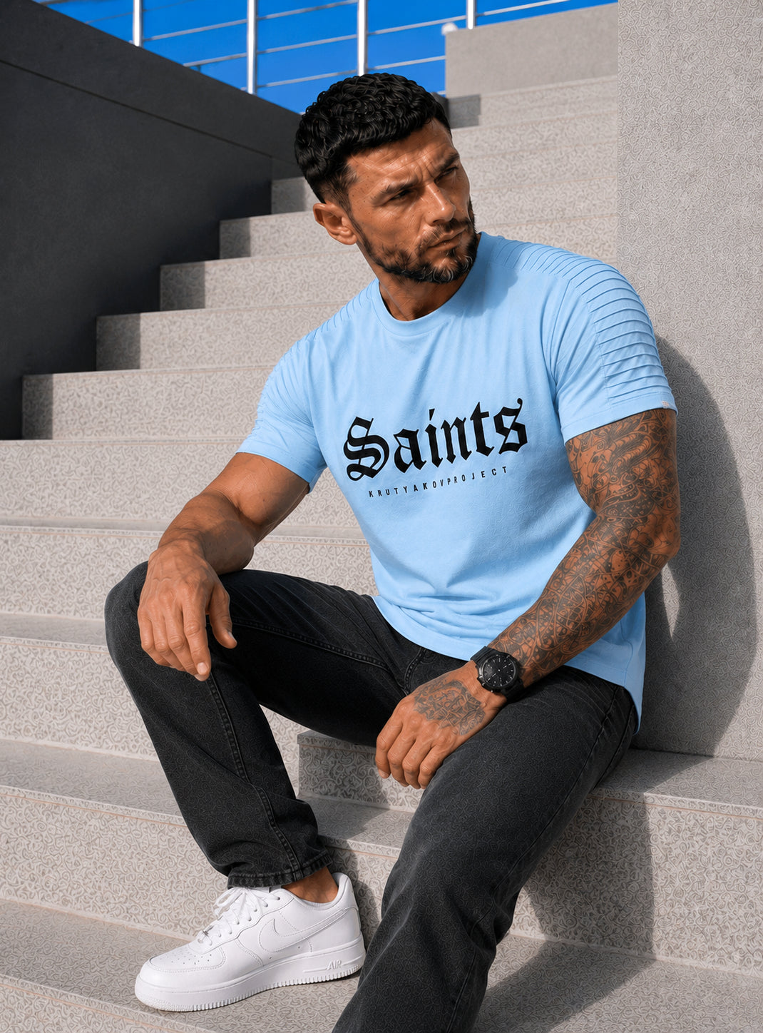 Чоловіча футболка SAINTS світло-блакитного кольору з ребристими деталями