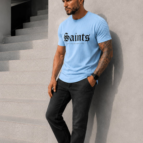 Стильна блакитна футболка SAINTS KRUTYAKOV у casual образі