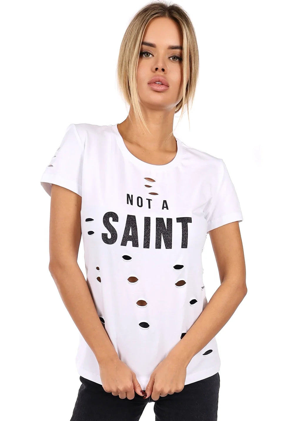 T-SHIRT NOT A SAINT