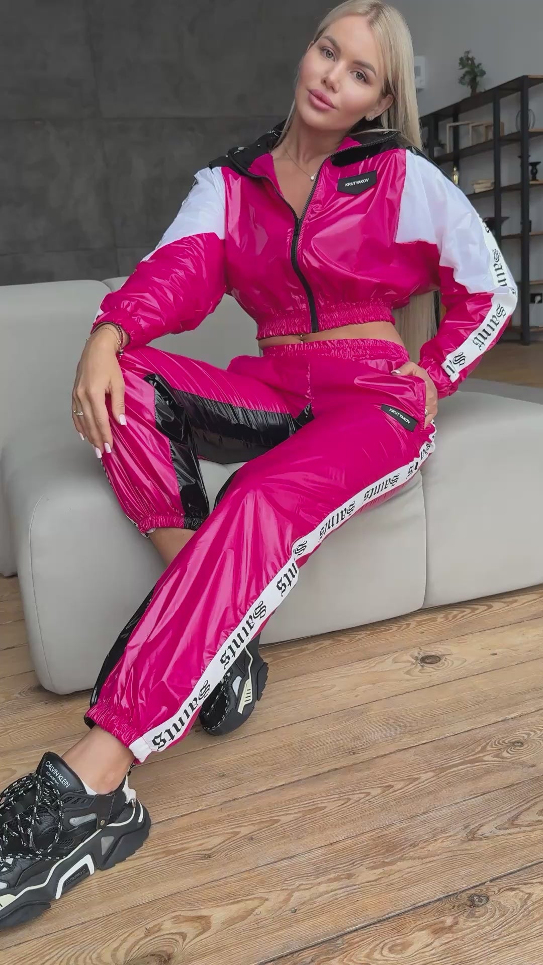 Жіночий спортивний костюм Mnklly рожевий