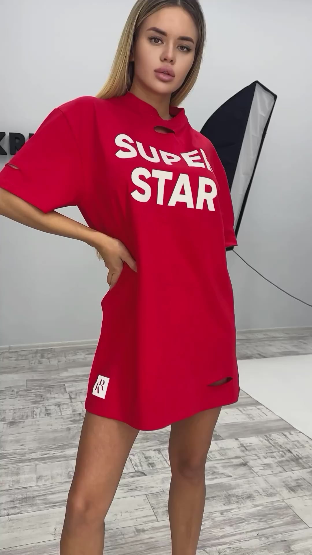 DRESS SUPER STAR